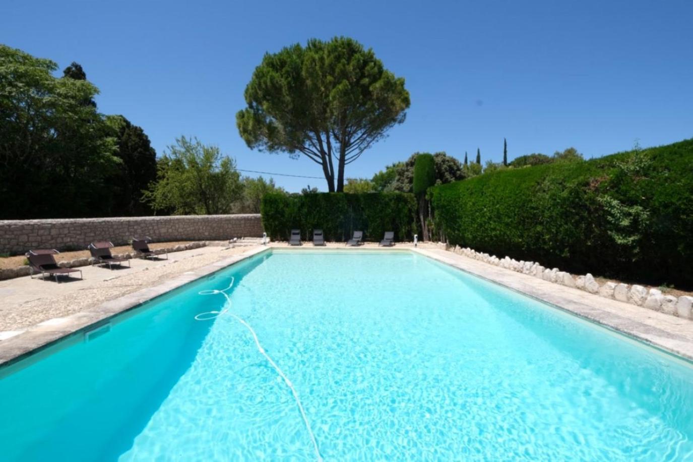 הוילה Typical Mas Provencal With Swimming Pool In A Small Hamlet Near Mouries In The Alpilles In Provence- 8 Persons מראה חיצוני תמונה